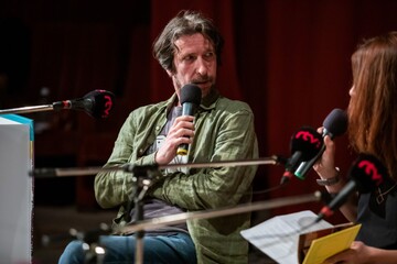 Vyhlásenie päťky René – Anasoft litera gymnazistov 2019 – Marek Vadas: Zlá štvrť (Foto: Juraj Starovecký)
